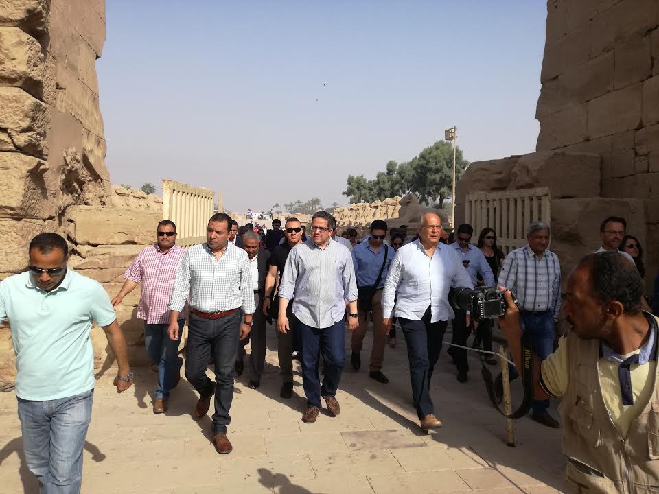   وزيرا الآثار والتنمية المحلية يفتتحان «مركز مصر فرنسا»