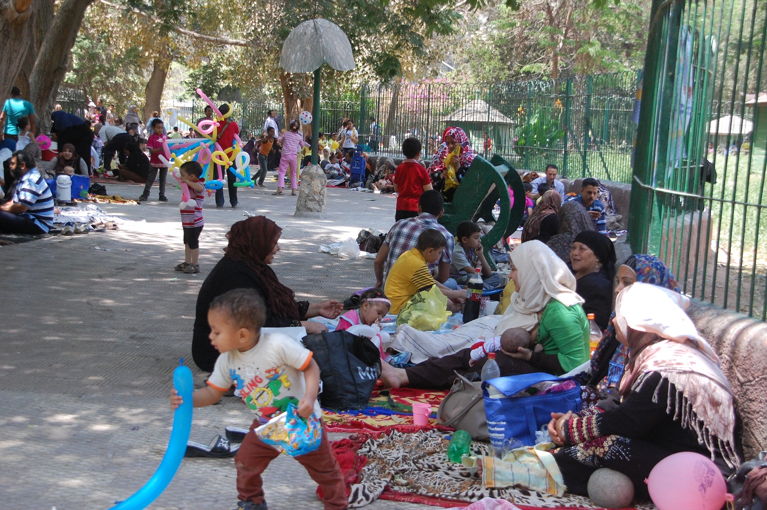  الحدائق العامة تتزين لاستقبال المواطنين فى عيد «شم النسيم»