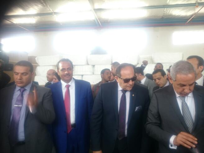   أبو زهاد خلال افتتاح وزير التجارة والصناعة لمشروعات اقتصادية بسوهاج 