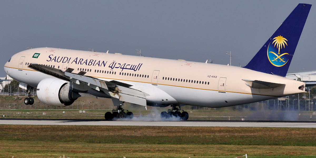   شركة مطار القاهرة: الخطوط السعودية تخصص 9 طائرات لحل أزمة المعتمرين العالقين