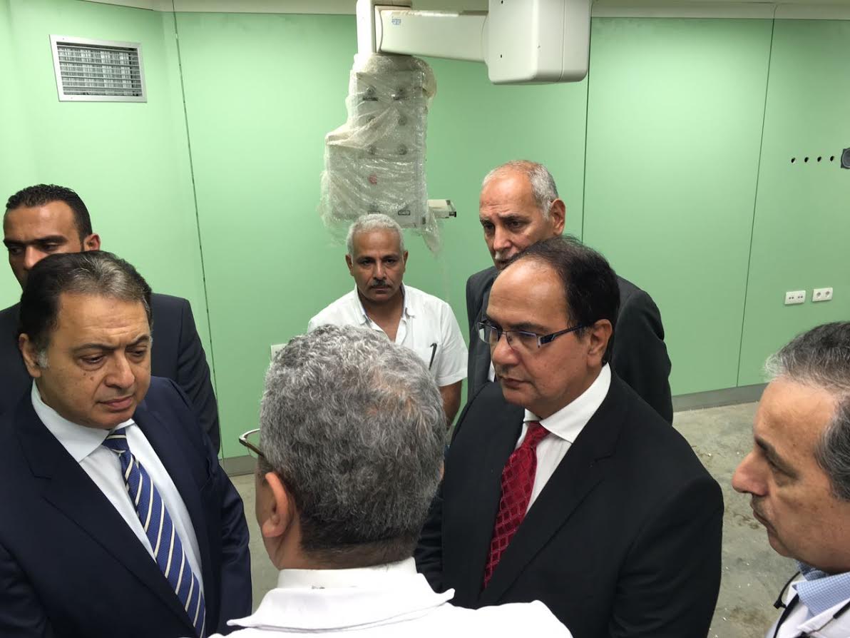   وزير الصحة يتفقد مستشفى طوارئ كفر سعد المركزي
