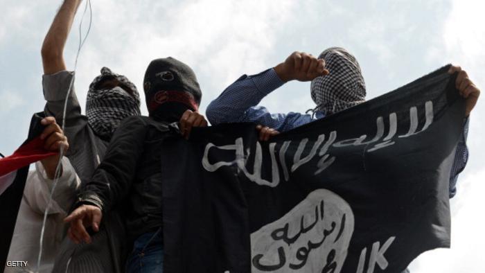   داعش يذبح 33 شابا في دير الزور