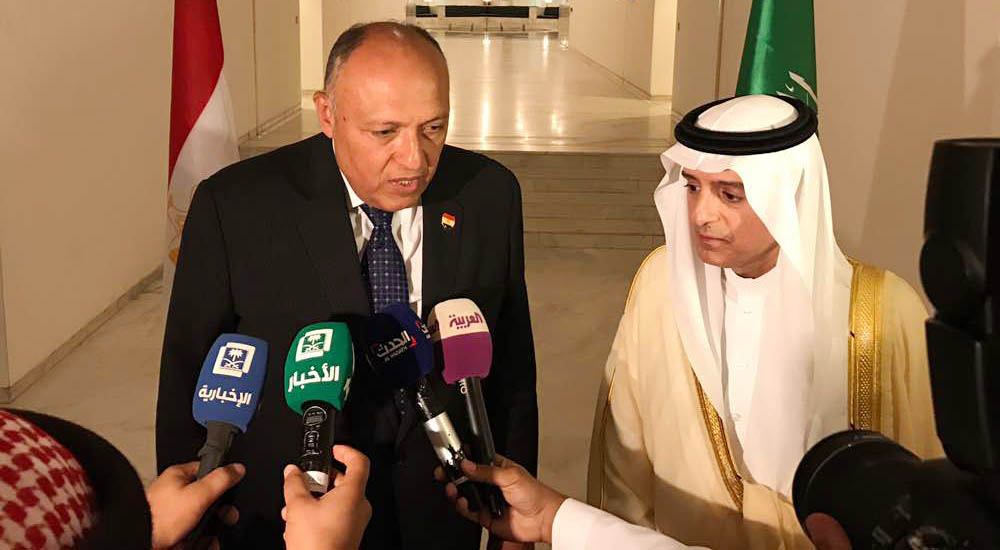  وزير الخارجية يجري محادثات سياسية مع نظيره السعودي في الرياض