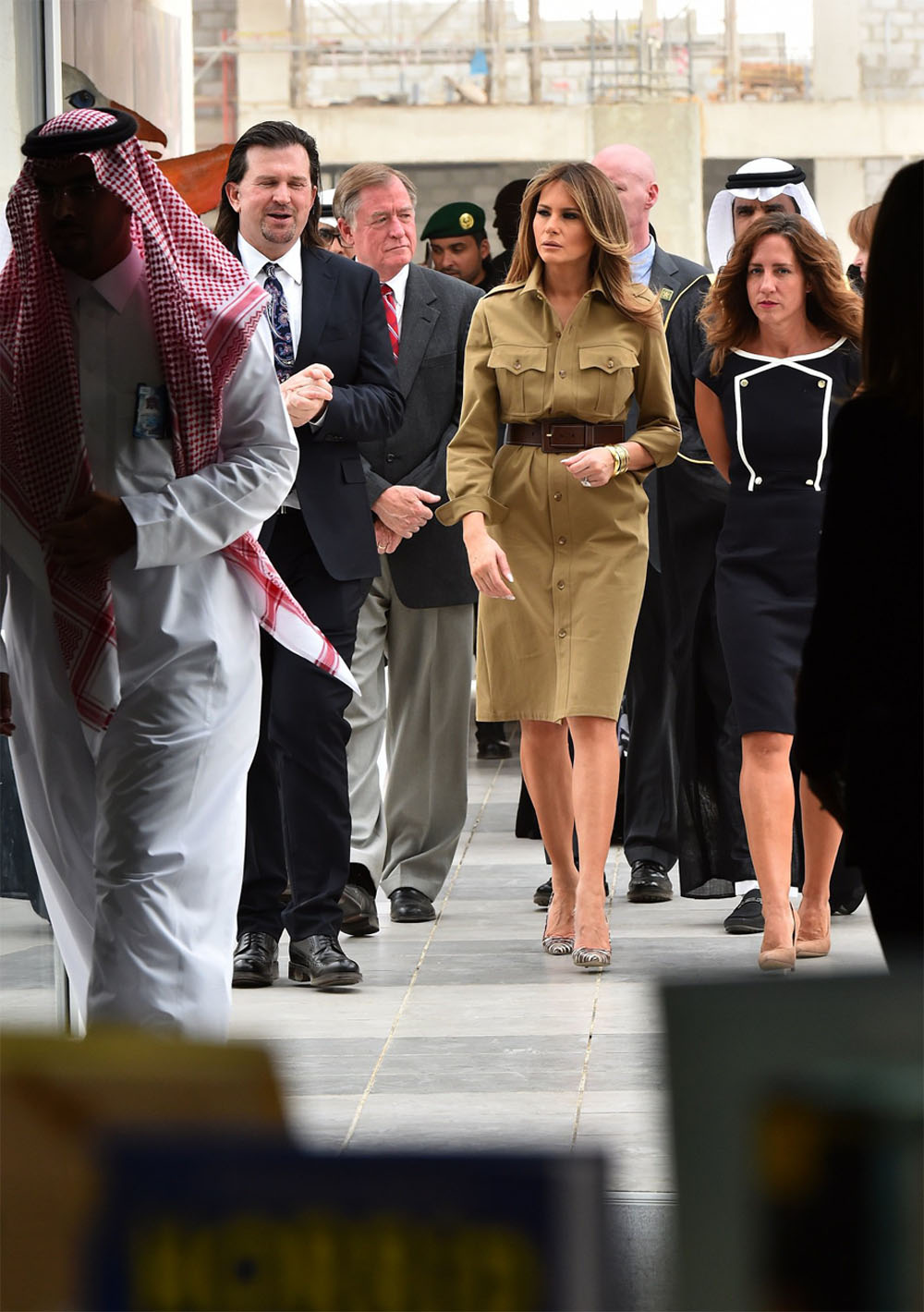   زوجة ترامب تزور مدرسة أمريكية فى السعودية