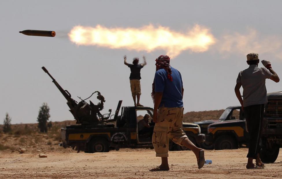   رئيس البرلمان العربي يرحب بوقف إطلاق النار في ليبيا