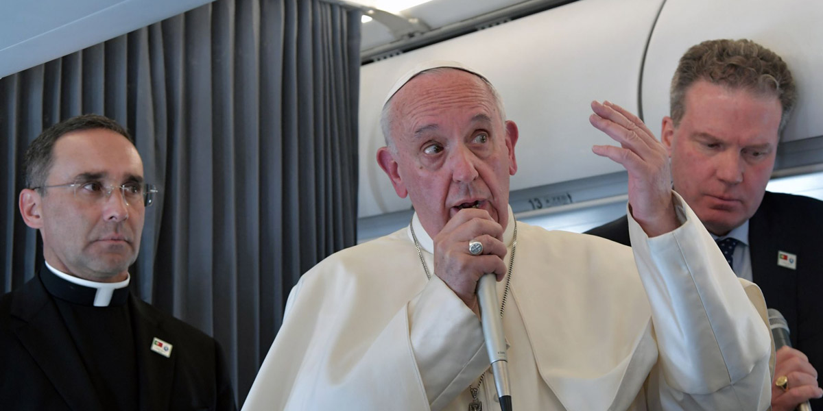   بابا الفاتيكان: لا أريد إصدار أى حكم على ترامب قبل الاستماع إليه