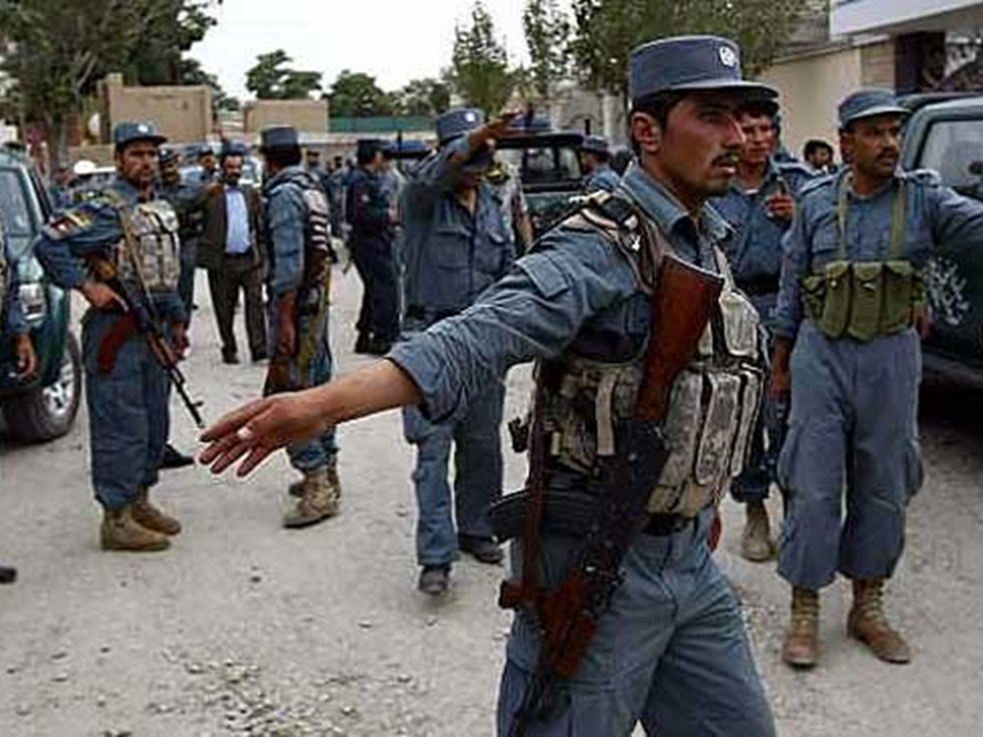   السلطات الأفغانية تدمر محطة إذاعية تابعة لداعش