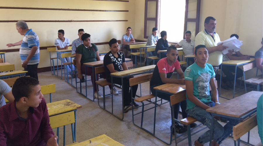   إحالة 9 موجهين ومدرسين للتحقيق أثناء امتحانات النقل ببني سويف