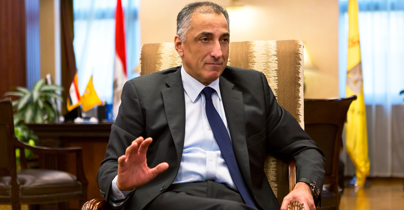   «المركزى» يخفف عن مصر التزاماتها الخارجية بـ 5.2 مليار دولار