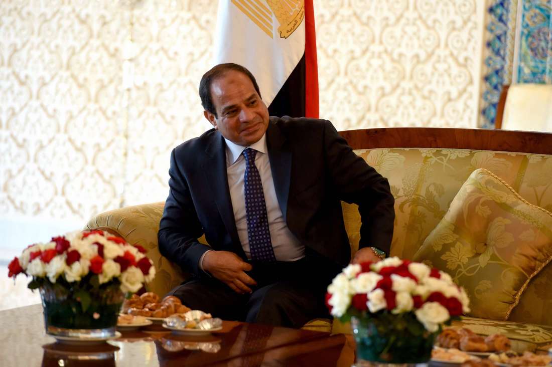   فيديو| وعد الرئيس للمصريين فى مكالمة عمرو أديب
