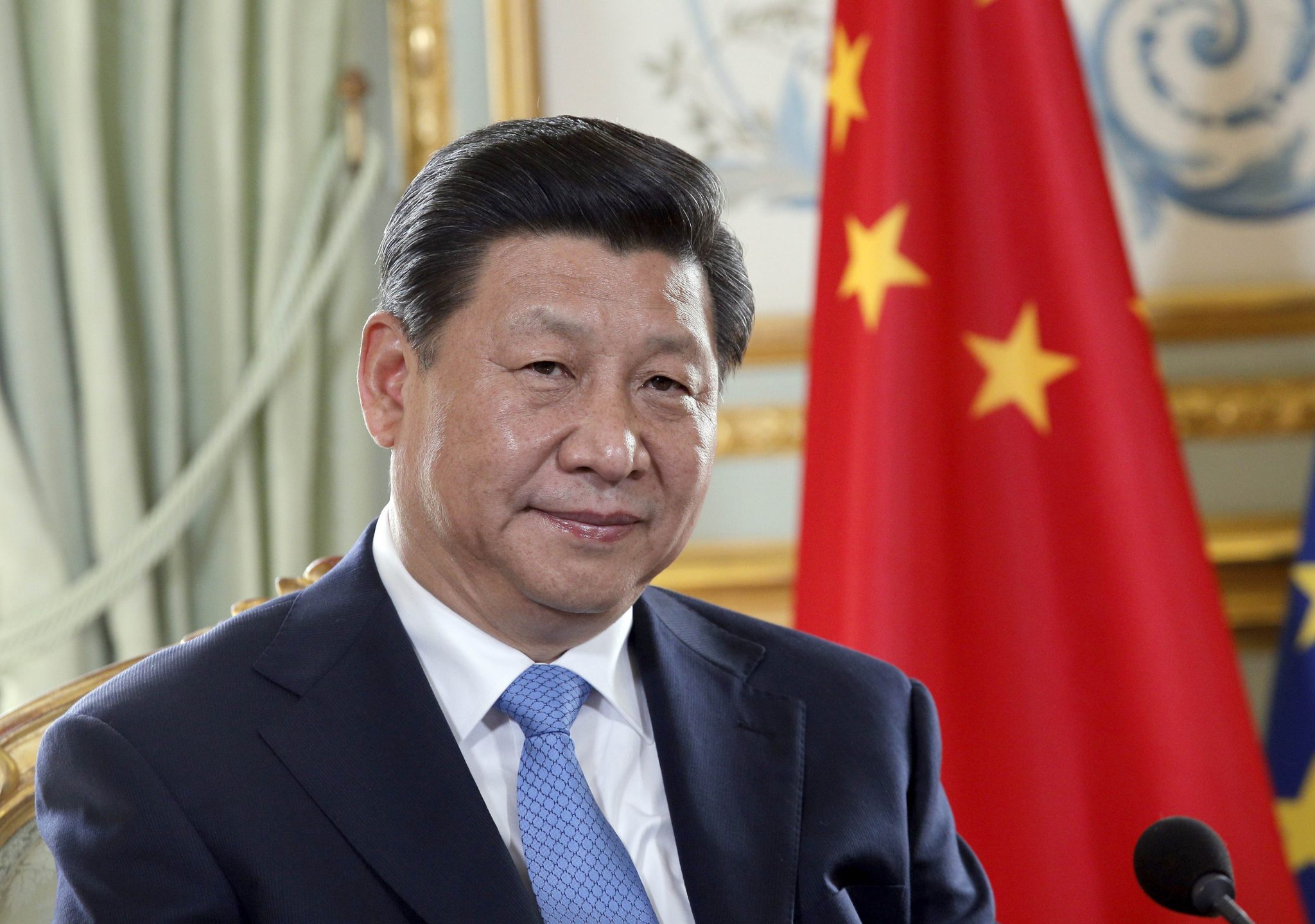   الرئيس الصينى يهنئ إيمانويل ماكرون على انتخابه رئيسا جديدا لفرنسا