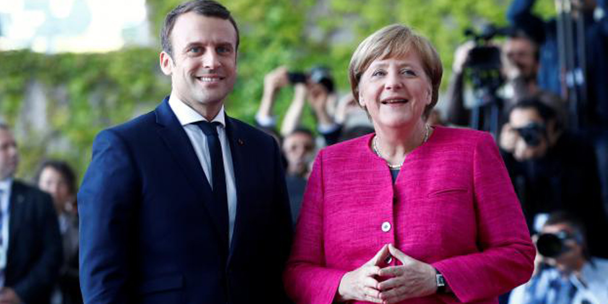   ميركل لـ«ماكرون»:أوروبا تنجح بنجاح فرنسا وألمانيا