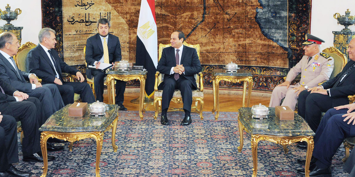   وزيرا الدفاع والخارجية الروسيان يغادران القاهرة