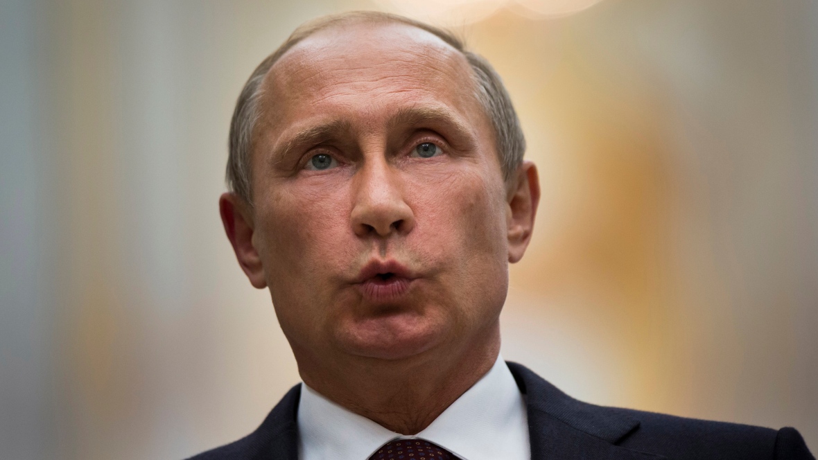   بوتين يوقع أول مرسوم عقب توليه فترته الرئاسية الجديدة