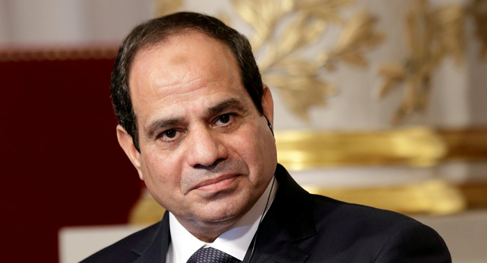   السيسي ردا على البشير: مصر تتبع سياسة شريفة في زمن عز فيه الشرف