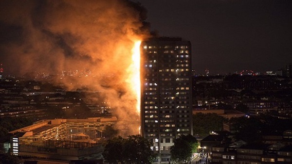   ارتفاع ضحايا حريق لندن إلى 17 ضحية
