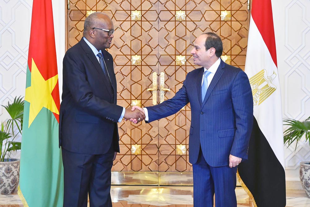   عاجل| رئيس بوركينا فاسو يغادر القاهرة بعد زيارة استغرقت 3أيام