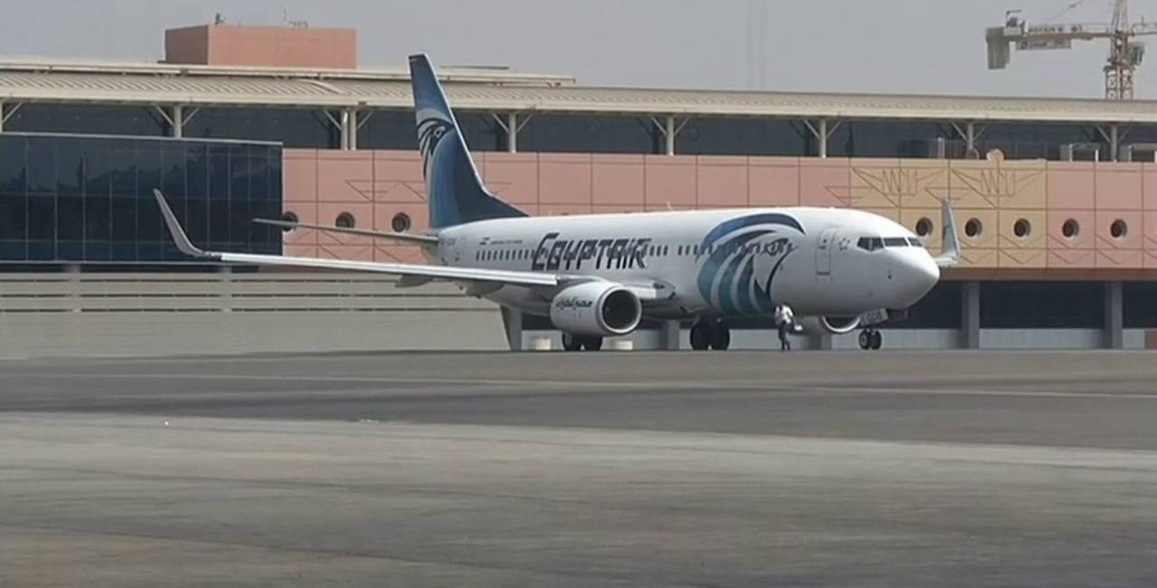   «النواب» يفوض مكتبه لتحديد موعد مناقشة عامة حول خسائر مصر للطيران