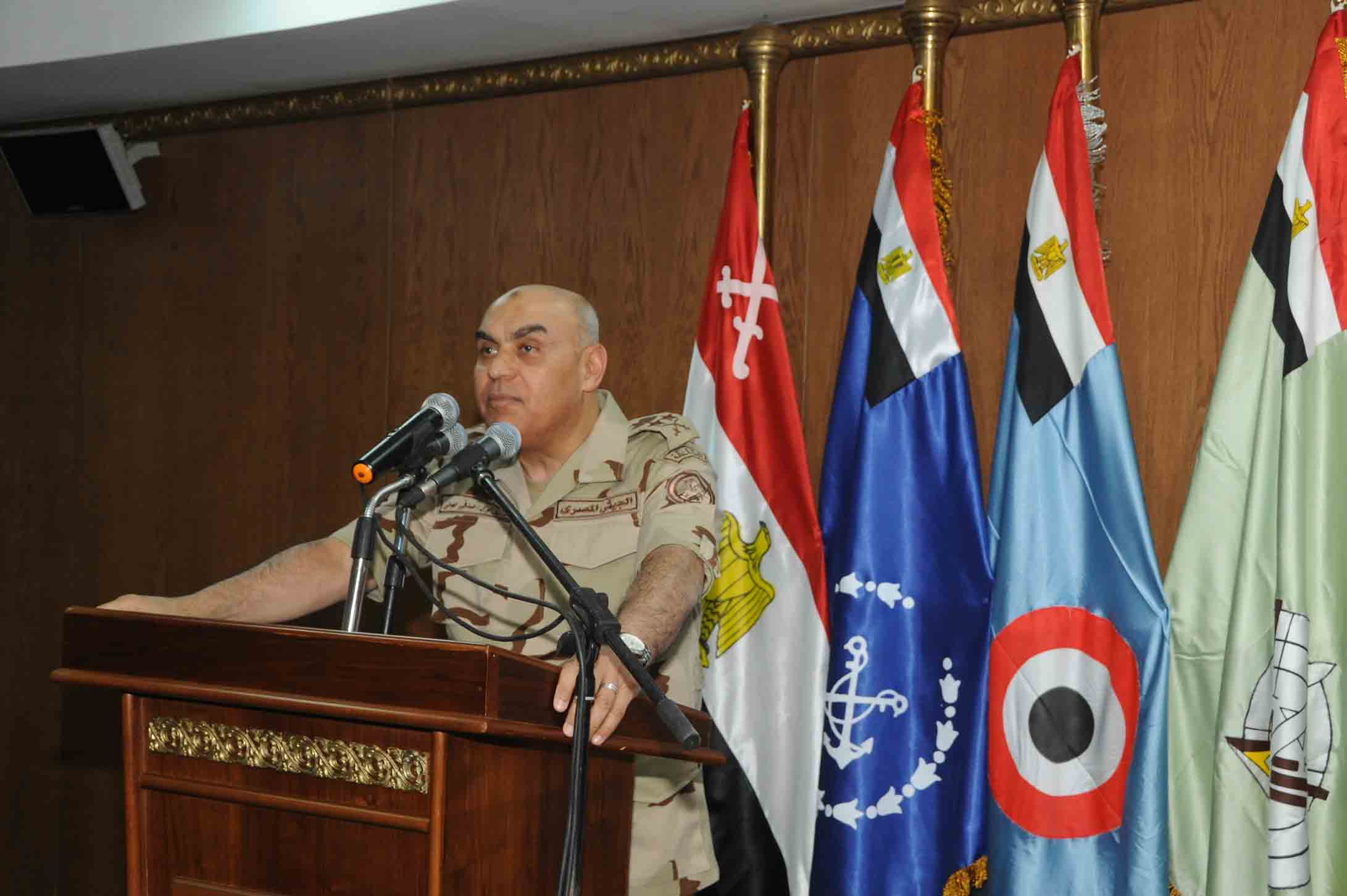   وزير الدفاع: القوات المسلحة المصرية تعمل بأقصي درجات اليقظة