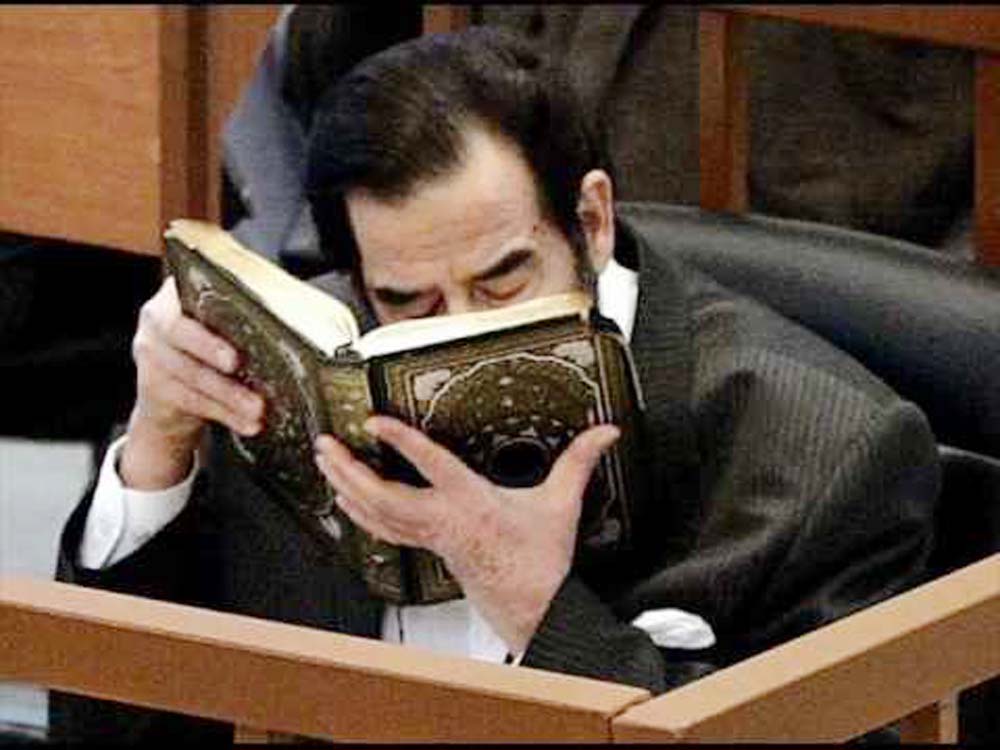   ماذا كان يفعل صدام قبل أن ينفذ فيه حكم الإعدام؟!