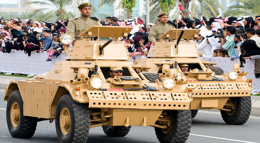   بـ16 دبابة.. جيش قطر فى أعلى درجات التأهب