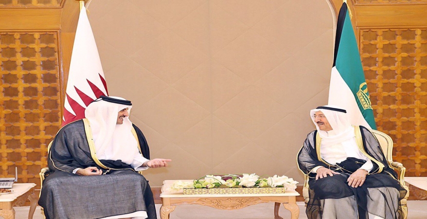   الكويت تحذر أمير قطر من التصعيد