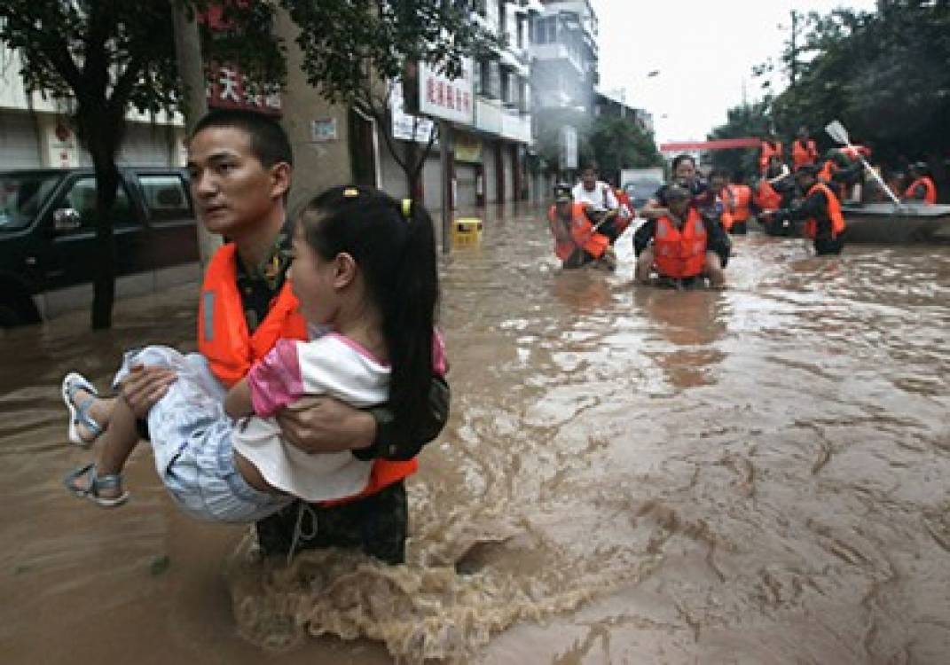   مقتل 56 شخصا وفقدان 22 آخرين جراء الفيضانات العارمة جنوب الصين