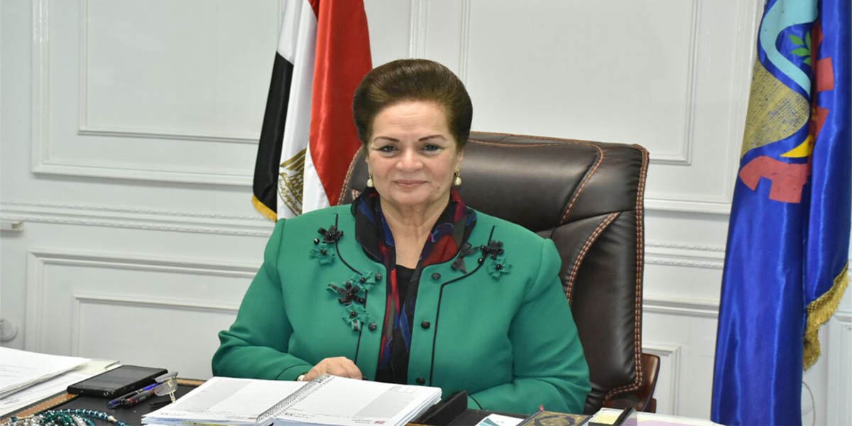   نادية عبده تشتكى وزير الأعمال أمام البرلمان وتقول «كنت متعشمة فيه»