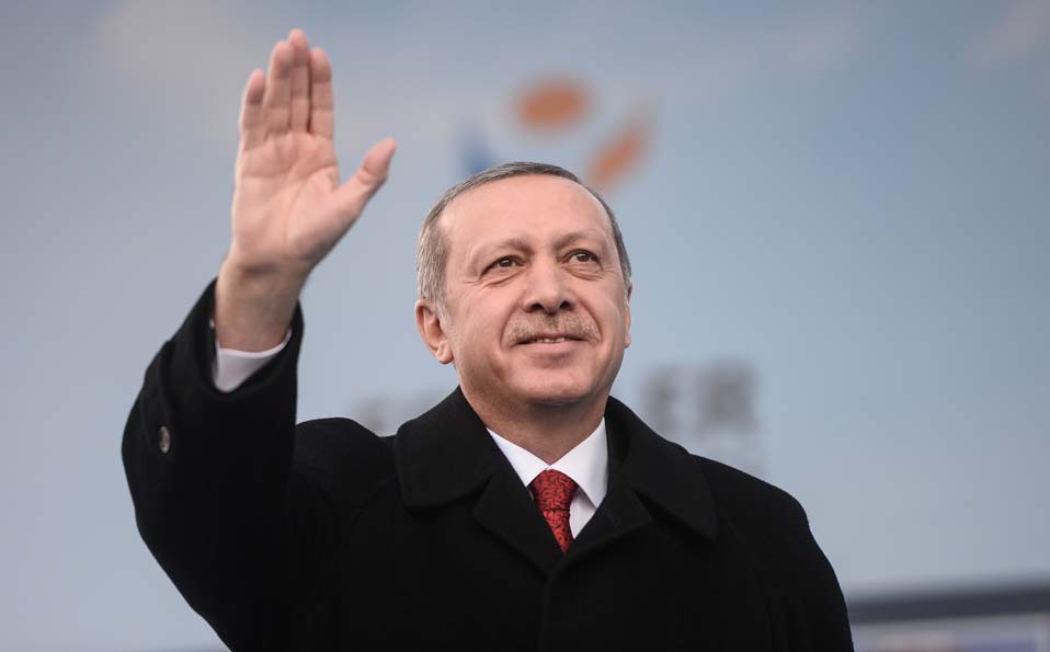   بعد فوزه بالرئاسة.. أردوغان: الأتراك انتخبونى رئيسًا لولاية جديدة