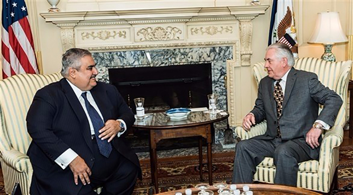   وزير خارجية البحرين لنظيره الأمريكى: على قطر الإلتزام بمطالب الدول المقاطعة