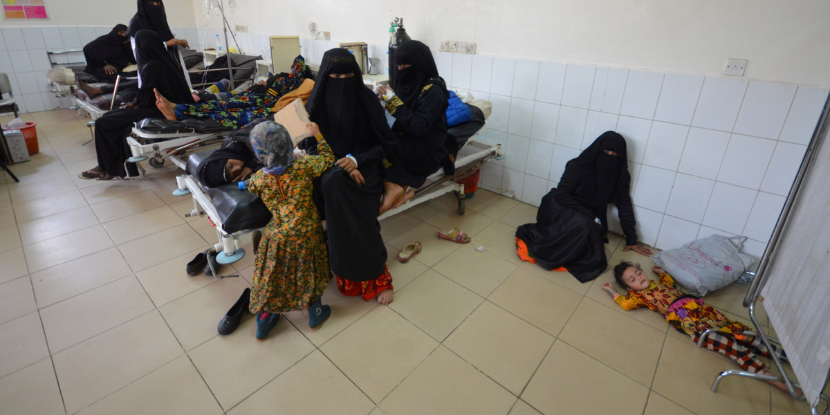   الكوليرا تصيب 300 ألف.. والصحة اليمنية: لم نستلم أي لقاحات حتى الآن
