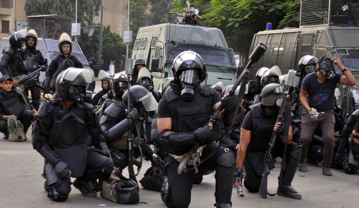   الداخلية: مقتل إرهابيين اثنين من حركة (حسم) متورطين فى استشهاد 3 رجال شرطة