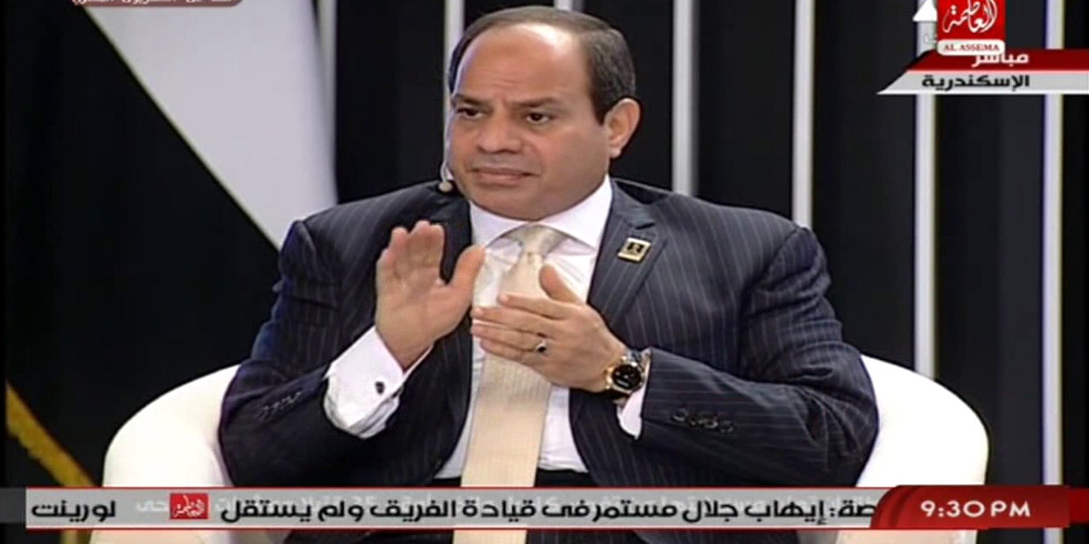   شاهد| مواطن مصرى يسأل الرئيس عن أزمة قطر.. وهذه هى الإجابة