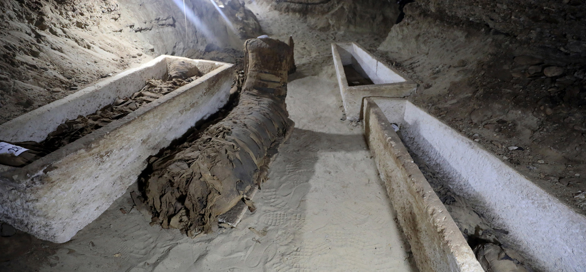  «الآثار»: لم نعثر على مقبرة الملك سيتى.. وقبضنا على المتهم بالحفر أسفل منزله