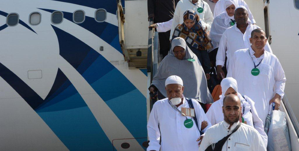   مصر للطيران تسير 6 رحلات جوية لنقل 1410 حجاج