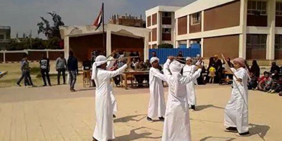   يحدث فى «أبو صوير»: تحويل مدرسة حكومى إلى خاص بنظام الإزاحة على حساب أبناء الفقراء