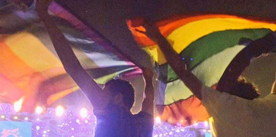   عازر تطالب بالتحقيق فى واقعة «أعلام المثليين»