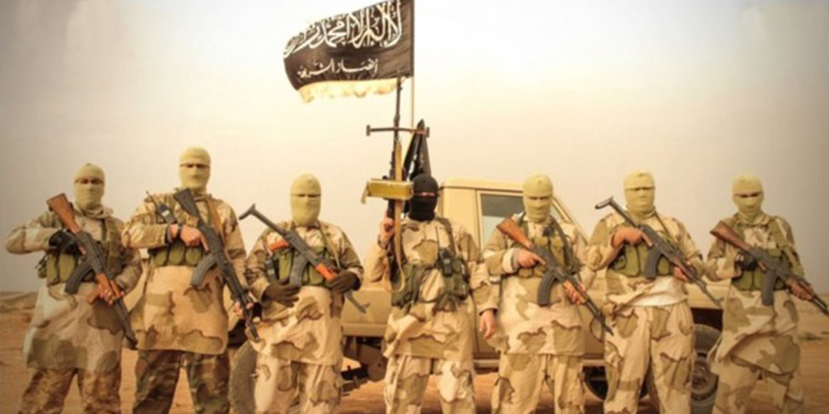  مصادر أمنية لـ «دار المعارف»: عناصر بمعسكر درنة الليبية خططت لهجوم «بئر العبد» الإرهابي بشمال سيناء