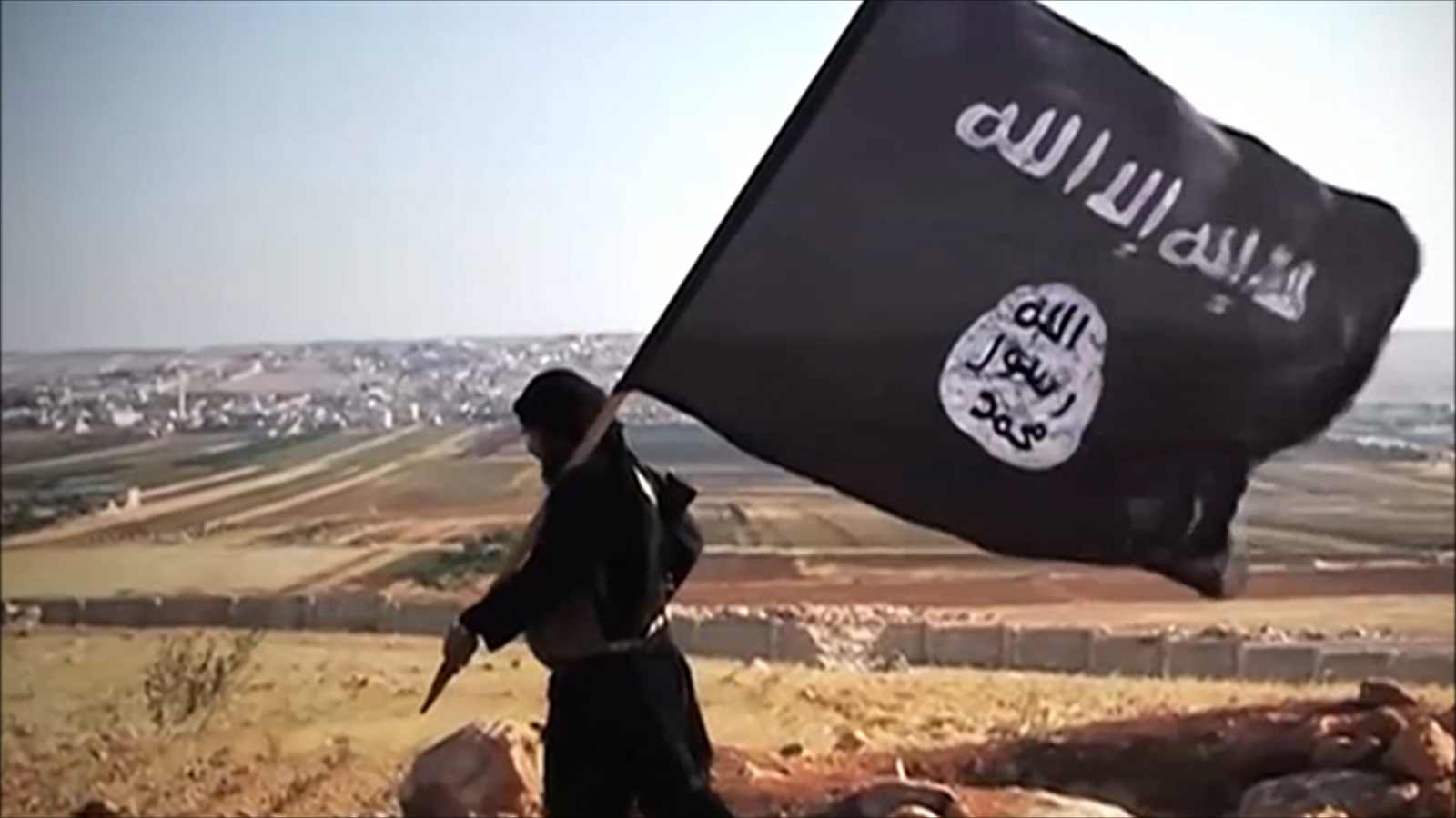   فيديو| «جند الإسلام» تنظيم تكفيري مسلح يشعل الصراع بين «داعش» و«القاعدة»