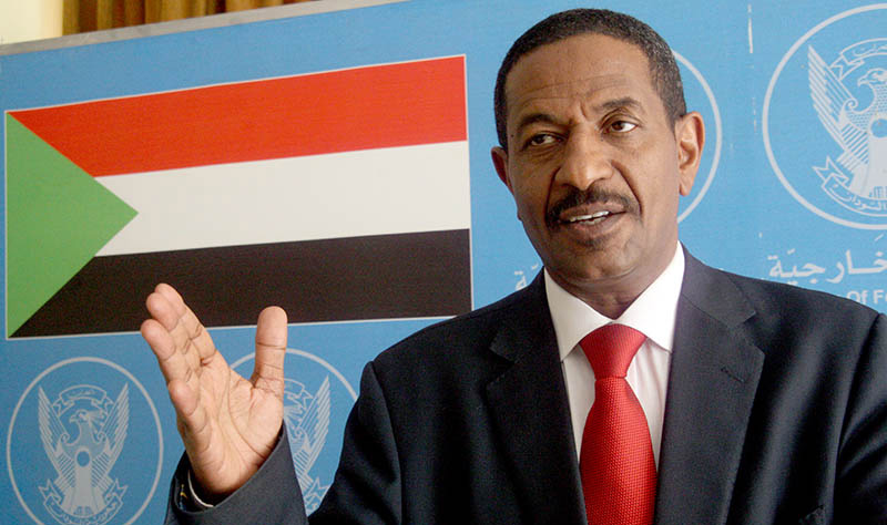   الخارجية السودانية تنفى فى بيان رسمى تجميد العلاقات مع مصر