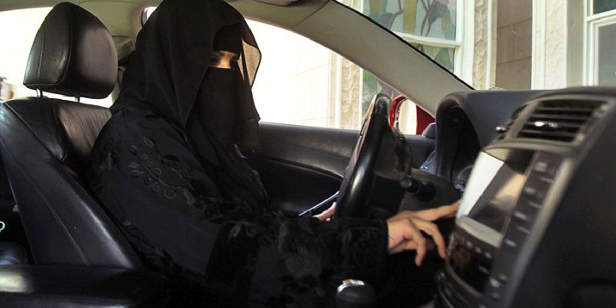   قيادة المرأة للسيارة يضخ 200 مليار جنيه باقتصاد السعودية