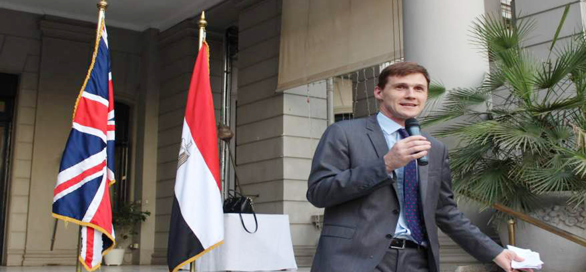   السفير البريطاني ناعيًا شهداء الواحات: مصر ستنتصر على الإرهاب