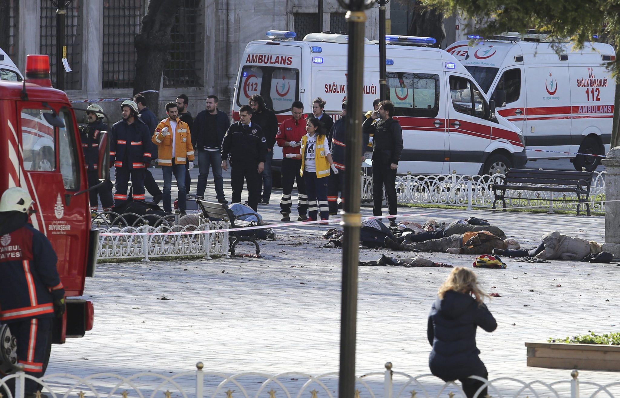   إصابة 12 شخص فى إنفجار سيارة شرطة جنوب تركيا