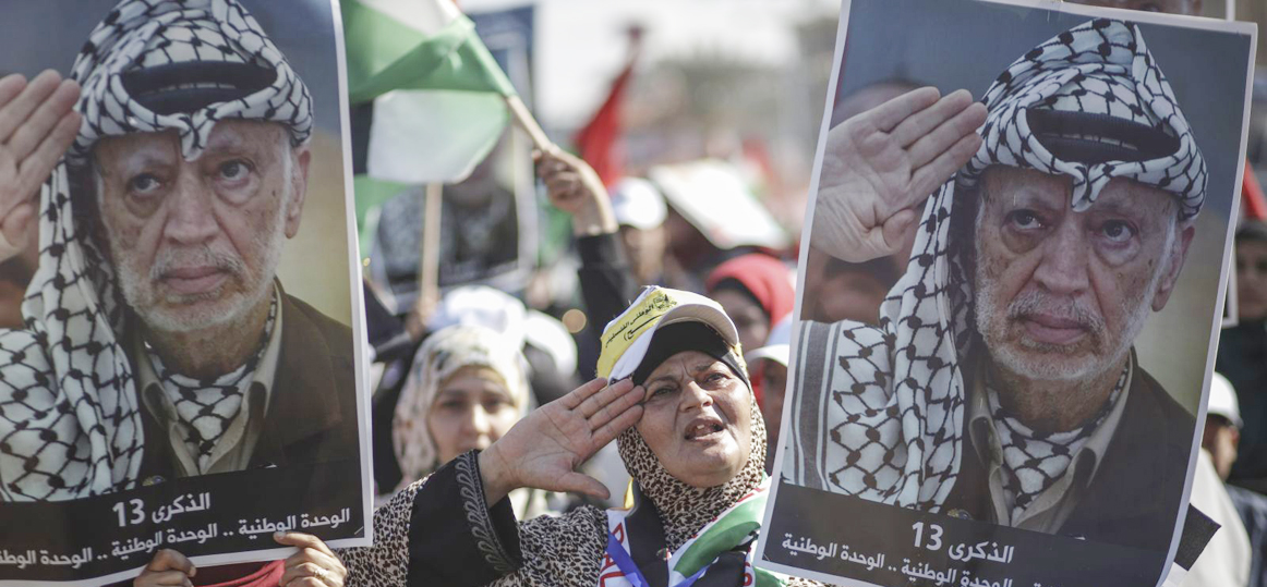   بالصور|  إسرائيلية تكتب فى ذكرى رحيل عرفات: العالم يتجاهل القضية الفلسطنية