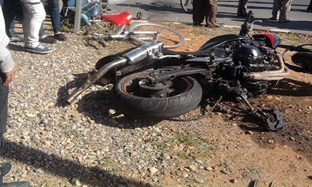   مصرع أمين شرطة في حادث تصادم دراجته البخارية بسيارة بأبوتشت