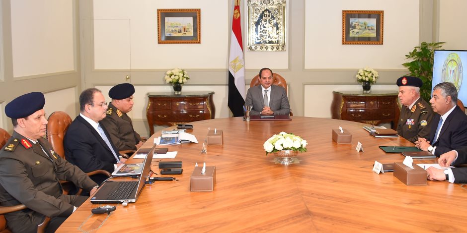   اجتماع «درع الوطن».. الرئيس مع صبحي وعبد الغفار لبحث الأوضاع الأمنية في شمال سيناء