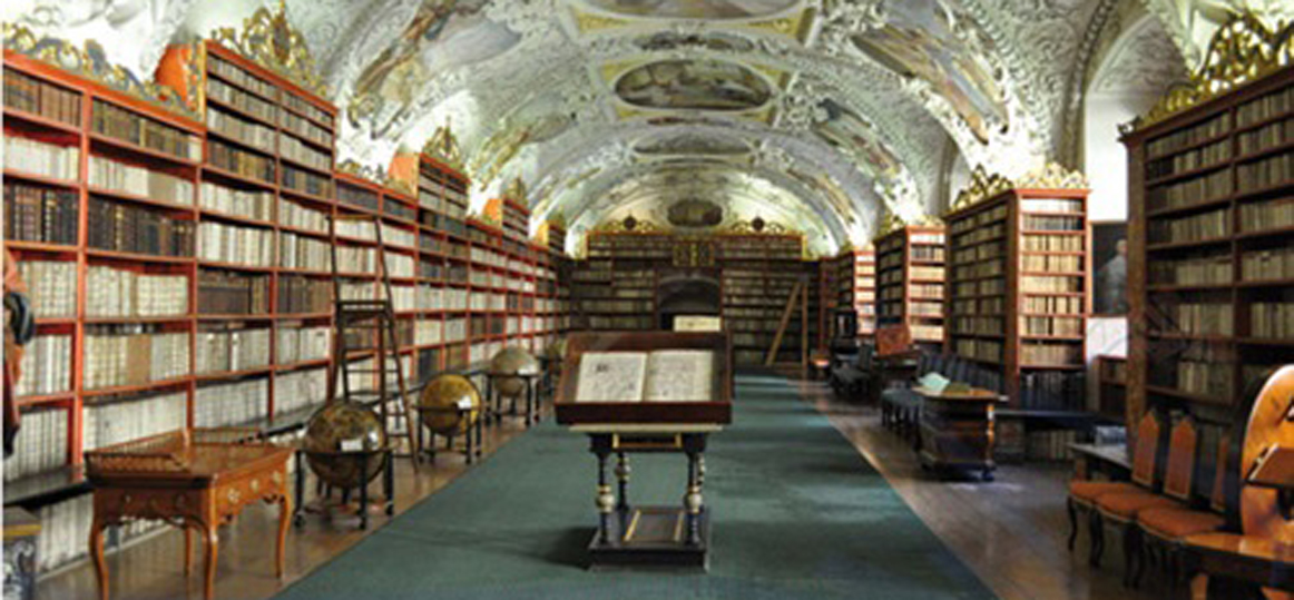   التايم الأمريكية تفرد مساحة كبيرة لثانى أكبر مكتبة بعد الفاتيكان.. افتتاح مكتبة دير سانت كاترين بعد ترميمها «فيديو»
