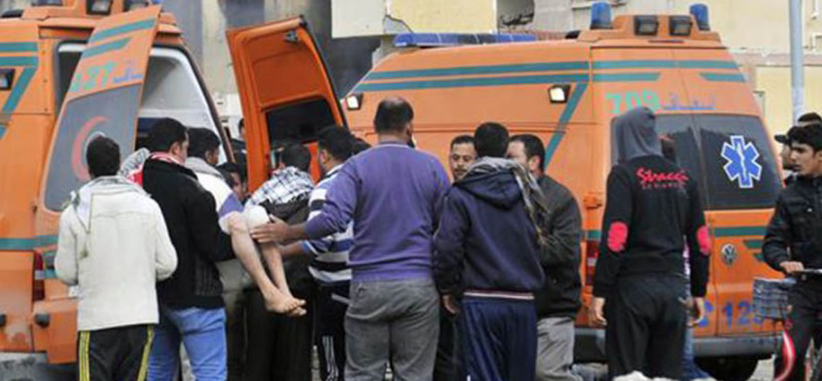   مصرع 12 عاملا وإصابة 4 آخرين في حادث بني سويف