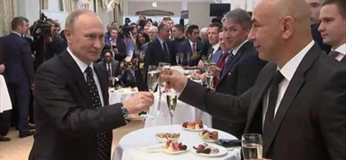   شاهد| حسام حسن يكشف حقيقة تناوله «الخمر» مع «بوتين»