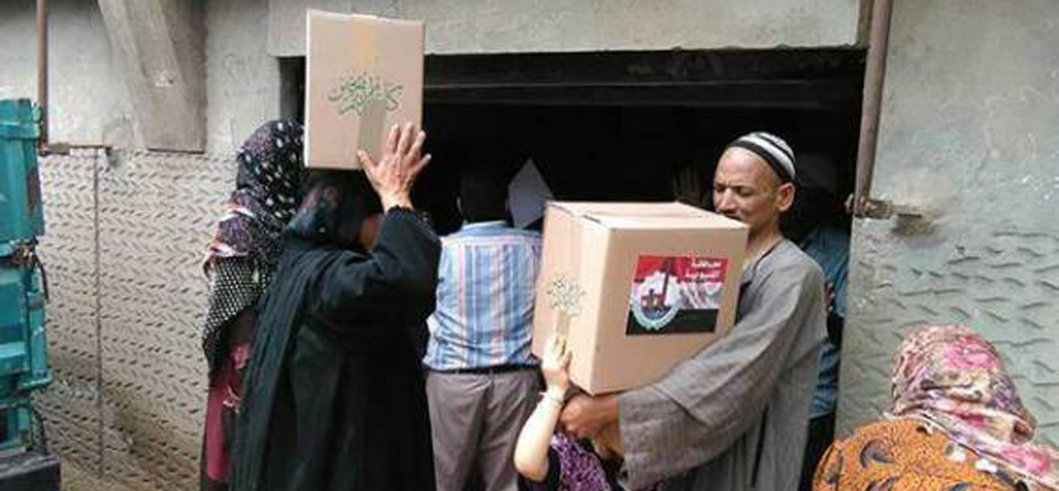   عشماوي : 600 كرتونة للغلابة ونشكر مصر الخير